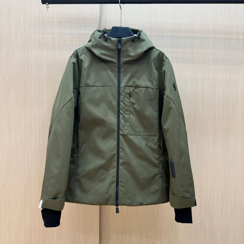 Ba*len*cia*ga down coat